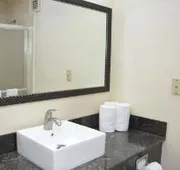 Red Roof Inn PLUS+ & Suites Chattanooga - Downtown hotel detail image 4