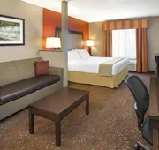 Muncie Place Hotel & Suites hotel detail image 5