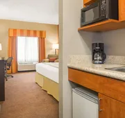 Muncie Place Hotel & Suites hotel detail image 7