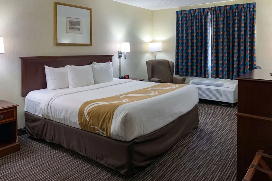 Quality Inn near Toms River Corporate Park hotel detail image 6