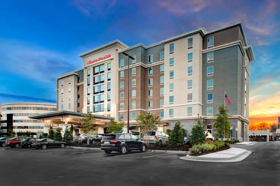 Hampton Inn & Suites by Hilton Atlanta Perimeter Dunwoody hotel detail image 2