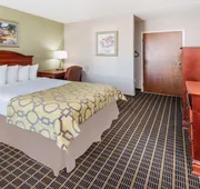 Baymont by Wyndham Clarksville Northeast hotel detail image 5