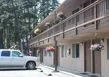Economy Inn hotel thumbnail 3