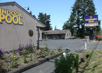 Economy Inn hotel thumbnail 6