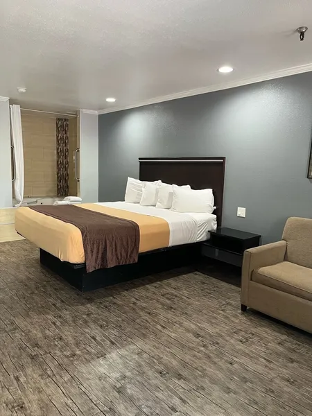 Laguna Inn & Suites hotel detail image 6