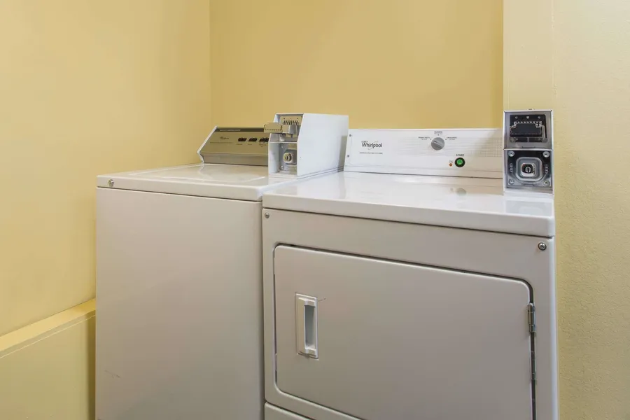 Days Inn by Wyndham Leominster/Fitchburg Area hotel detail image 6