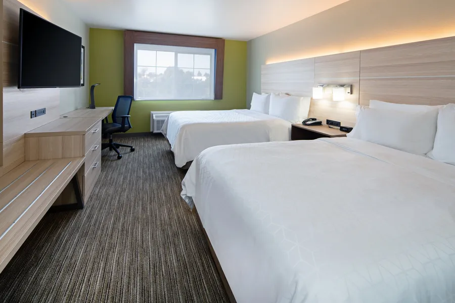 Holiday Inn Express & Suites Watsonville by IHG hotel detail image 6