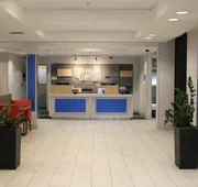 Holiday Inn Express & Suites Seattle North - Lynnwood by IHG hotel detail image 3
