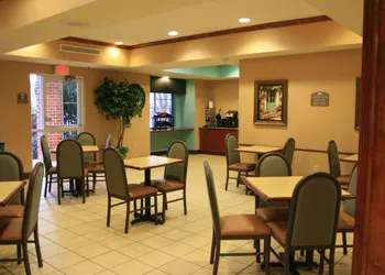 Microtel Inn & Suites by Wyndham Starkville hotel thumbnail 4