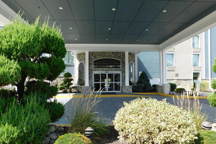 Comfort Inn & Suites Glen Mills - West Chester hotel detail image 2