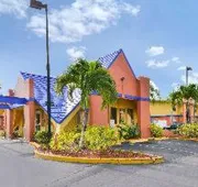 Americas Best Value Inn Sarasota Downtown hotel detail image 4