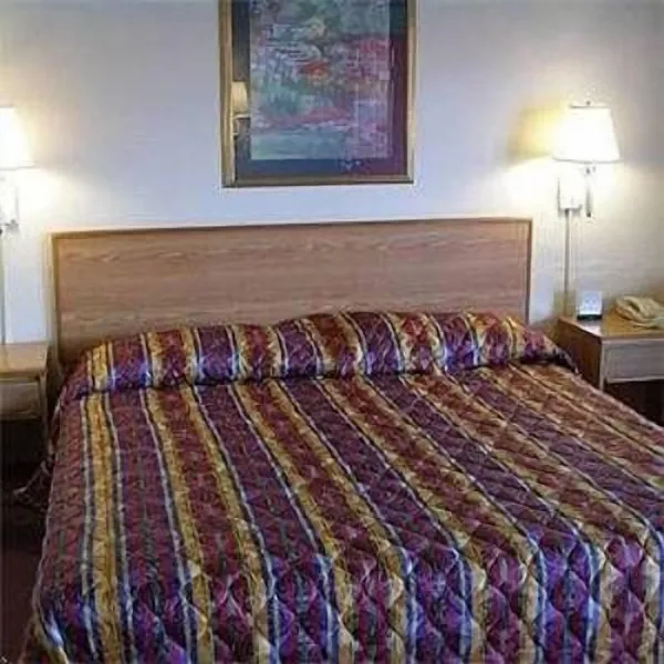 Red Carpet Inn hotel detail image 2