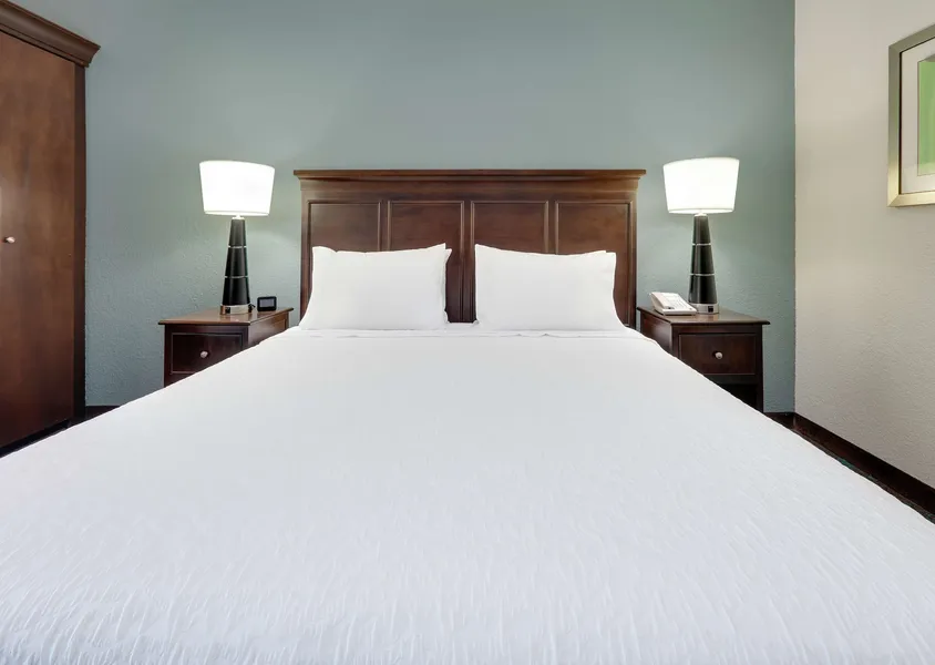 Hampton Inn & Suites Mooresville/Lake Norman hotel detail image 6