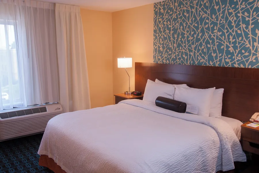 Fairfield Inn & Suites by Marriott Montgomery Airport South hotel detail image 6