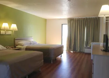 Motel 6 Hemet CA hotel thumbnail 4