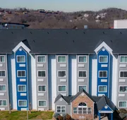 Microtel Inn & Suites by Wyndham Pigeon Forge hotel detail image 3