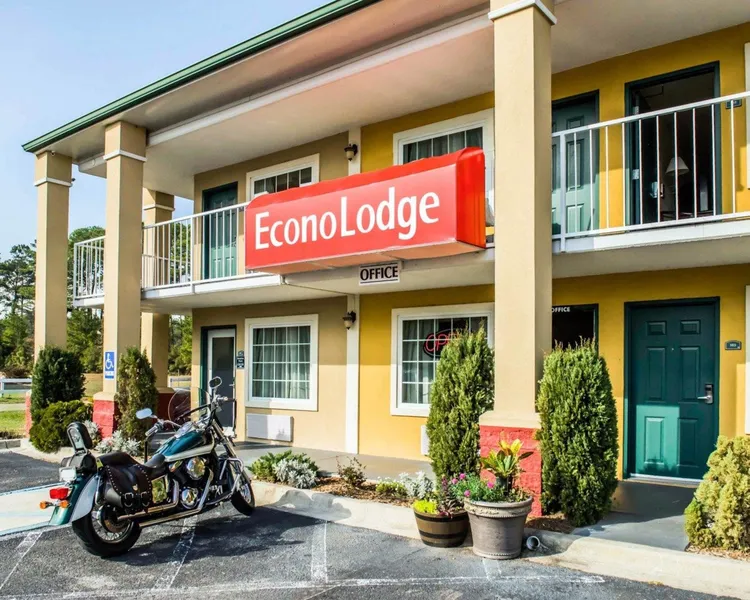 Econo Lodge Monticello hotel detail image 2