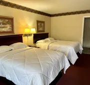 Stratton Inn hotel detail image 3