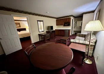 Stratton Inn hotel thumbnail 6