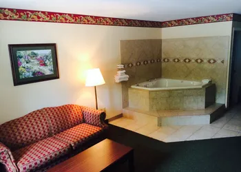 Stratton Inn hotel thumbnail 8