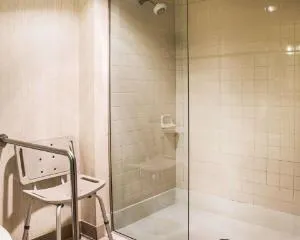 Comfort Inn Manistique hotel thumbnail 3