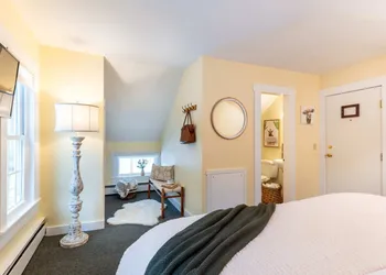 Tucker Hill Lodge hotel thumbnail 5