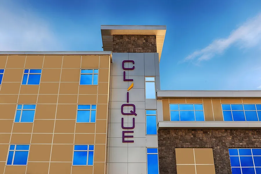 Hotel Clique Calgary Airport hotel detail image 2