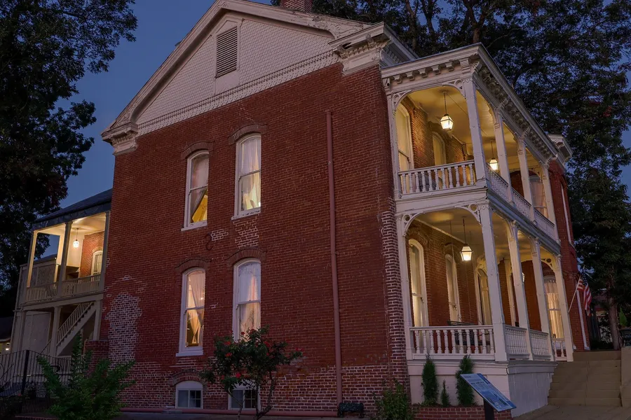 Baer House Inn hotel detail image 2