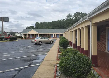 Relax Inn hotel thumbnail 4