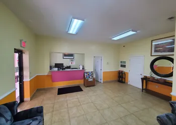 Relax Inn hotel thumbnail 7