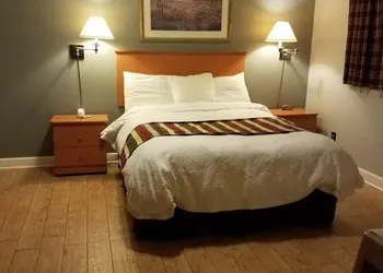 Scottish Inns Okeechobee hotel thumbnail 5
