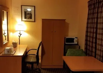 Scottish Inns Okeechobee hotel thumbnail 7
