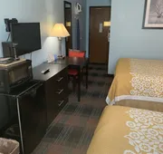 Sunrise Inn hotel detail image 4