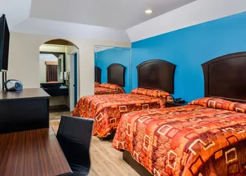 Scottish Inn & Suites Highway 6 South hotel thumbnail 8