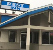 Utica Rest Inn hotel detail image 4