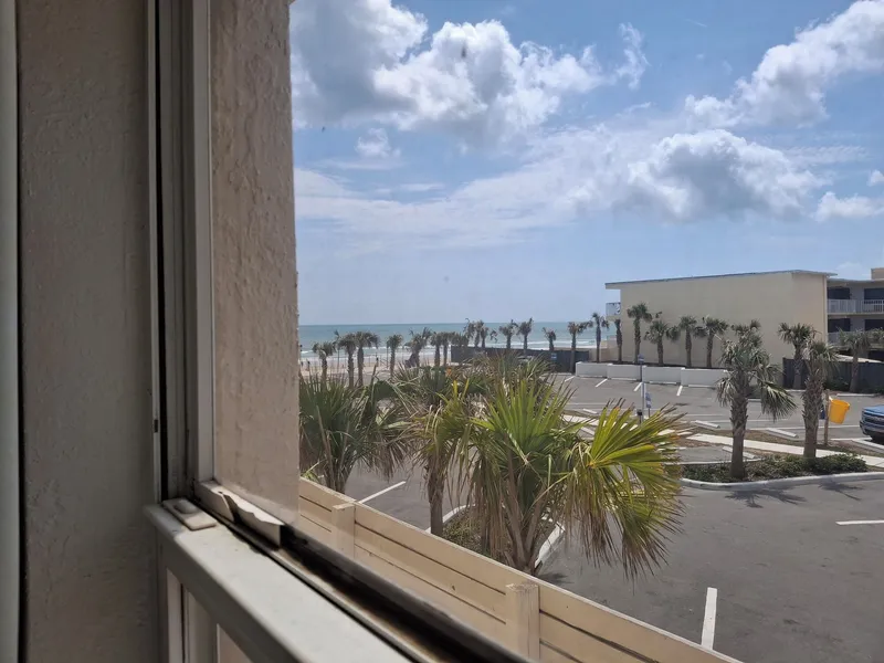 Best Western Plus Daytona Inn Seabreeze Oceanfront hotel detail image 2