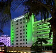 Holiday Inn Miami Beach - Oceanfront by IHG hotel detail image 5