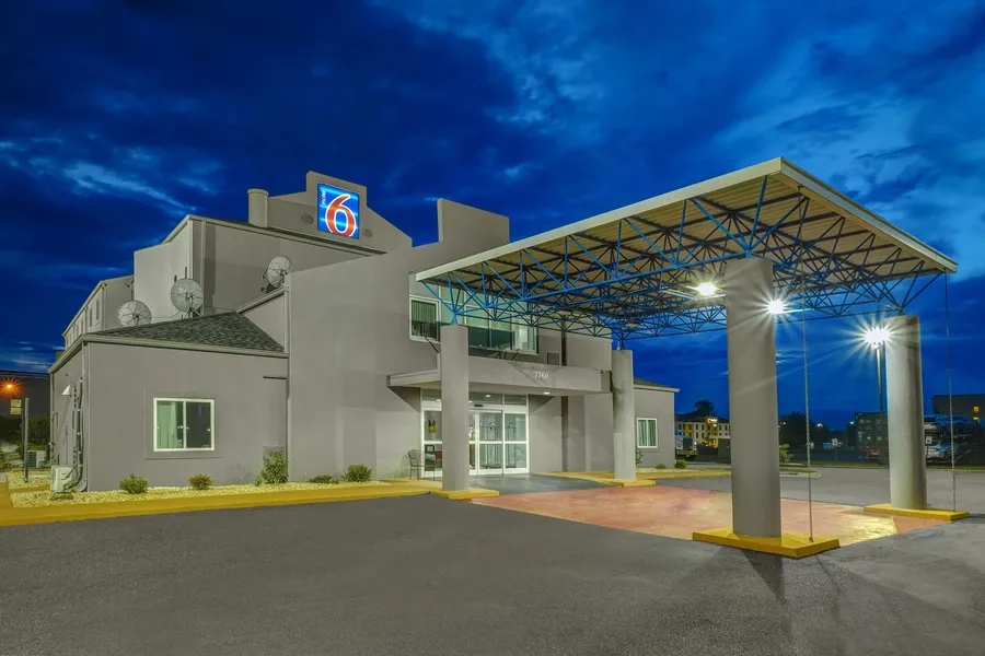 Motel 6 Montgomery, AL - Airport hotel detail image 2