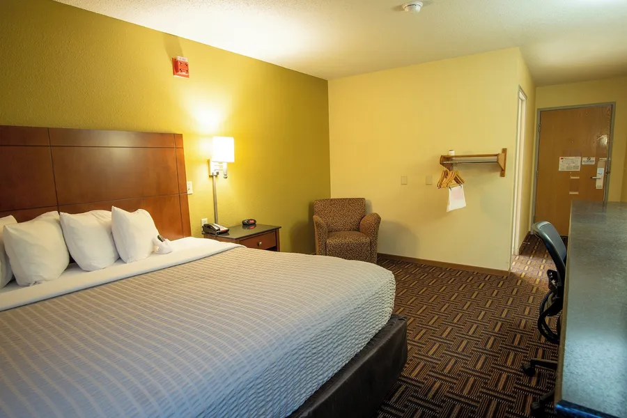 Coratel Inn & Suites By Jasper River Falls hotel detail image 6
