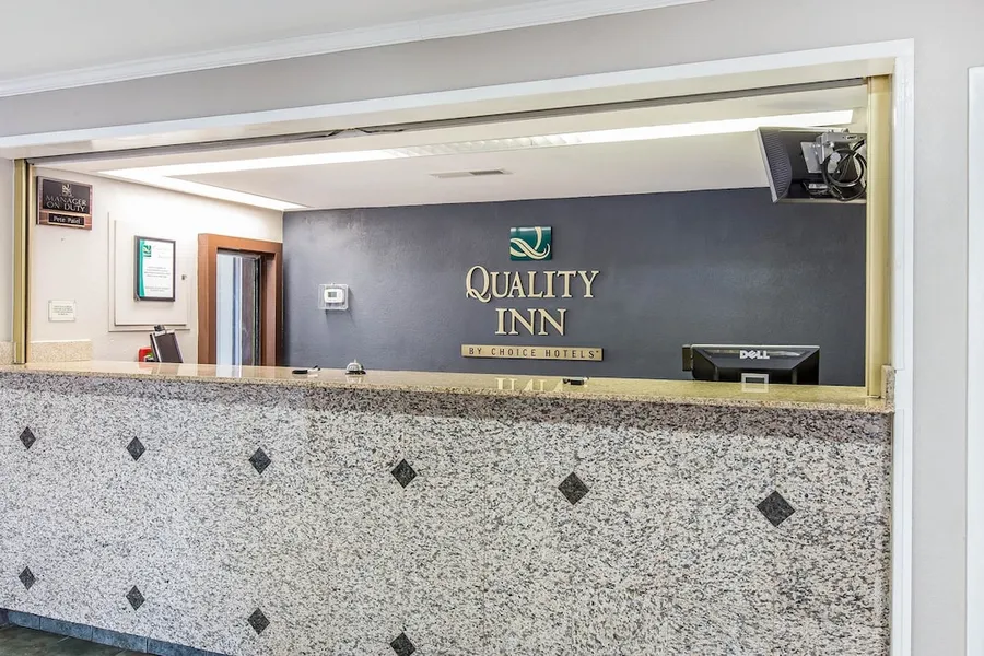 Quality Inn Homewood hotel detail image 2