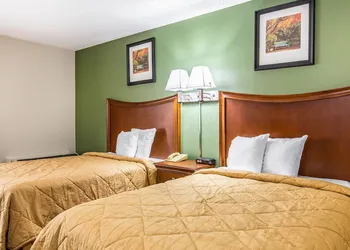 Quality Inn Homewood hotel thumbnail 4