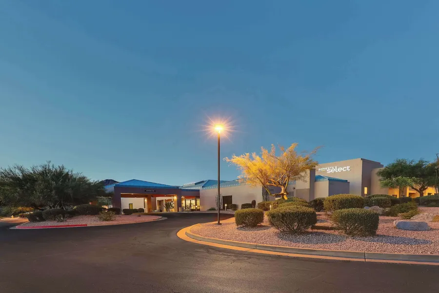 Sonesta Select Scottsdale at Mayo Clinic Campus hotel detail image 2