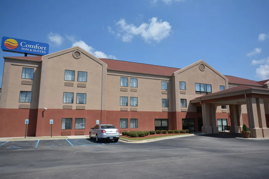 Comfort Inn & Suites Trussville I-59 exit 141 hotel detail image 2