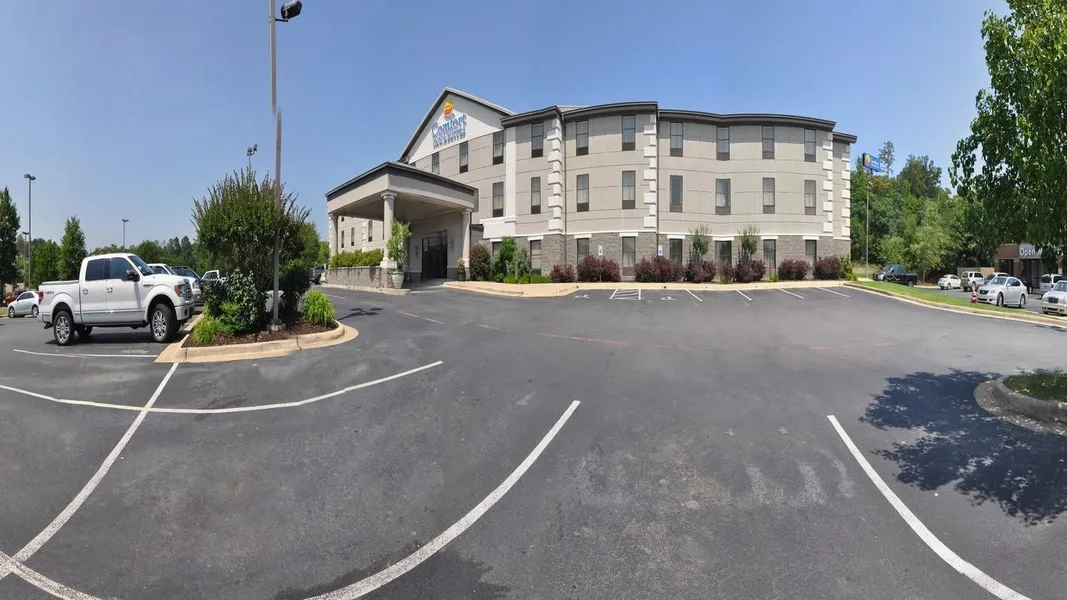 Comfort Inn & Suites Hot Springs Midtown hotel detail image 2