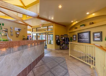 Cedars Resort hotel thumbnail 6