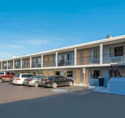 Econo Lodge Phoenix North I-17 hotel detail image 3