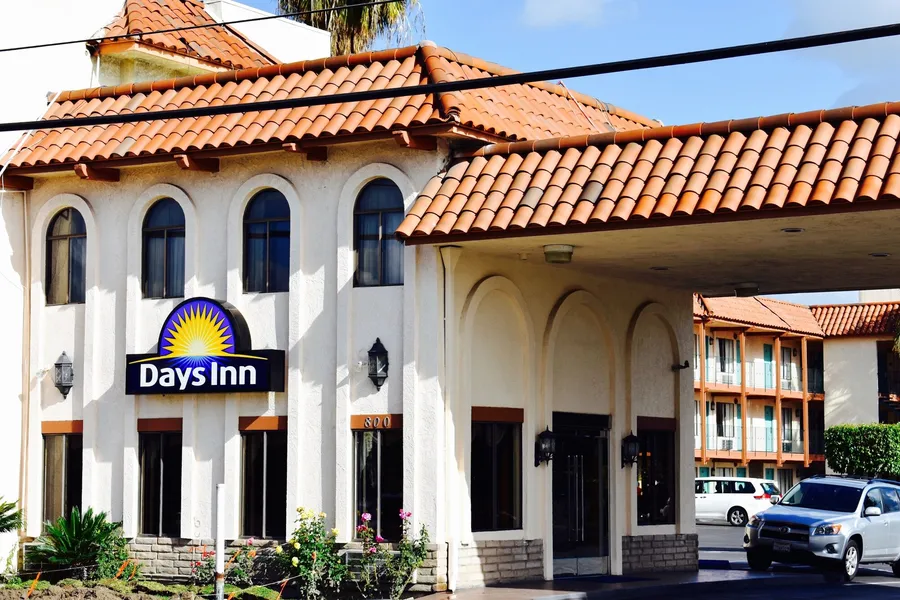 Days Inn by Wyndham Anaheim Near the Park hotel detail image 2