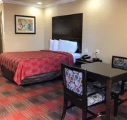Econo Lodge Inn & Suites Escondido Downtown hotel detail image 7