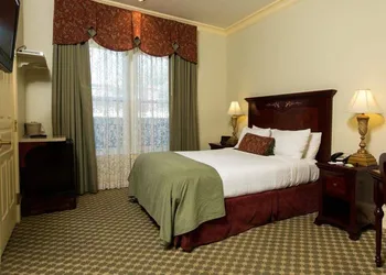 Hotel Diamond Chico hotel thumbnail 6