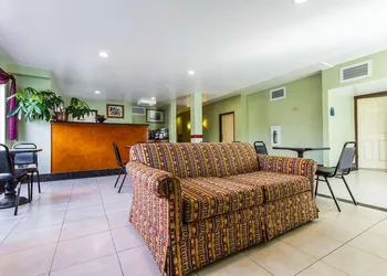 Rodeway Inn & Suites Hayward - Oakland South hotel thumbnail 4
